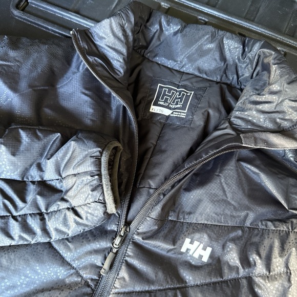 Helly Hansen Jackets & Blazers - Helly Hansen Black Puffer Jacket With Swirl Detail Size XL